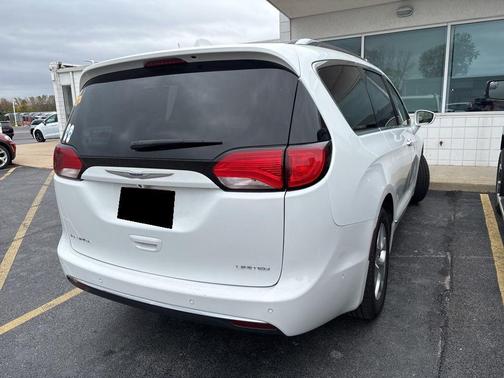 2020 Chrysler Pacifica Limited
