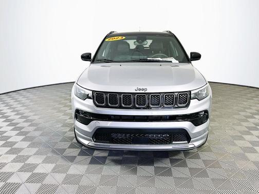 2023 Jeep Compass Altitude