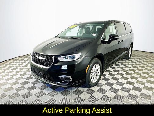Black 2024 Chrysler Pacifica Touring-L