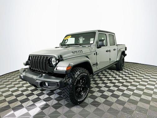 2021 Jeep Gladiator Sport