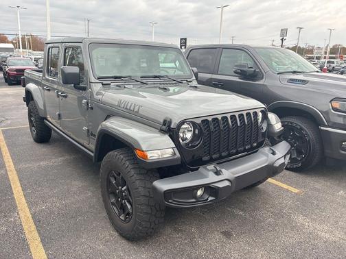 2021 Jeep Gladiator Sport