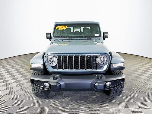 Gray 2025 Jeep Gladiator Sport