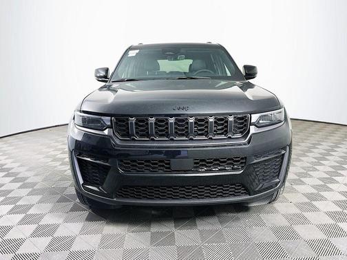 Black 2026 Jeep Grand Cherokee Laredo