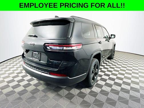 2025 Jeep Grand Cherokee L Laredo