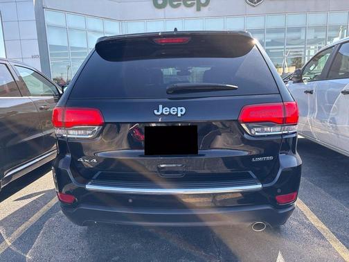 Black 2019 Jeep Grand Cherokee Limited