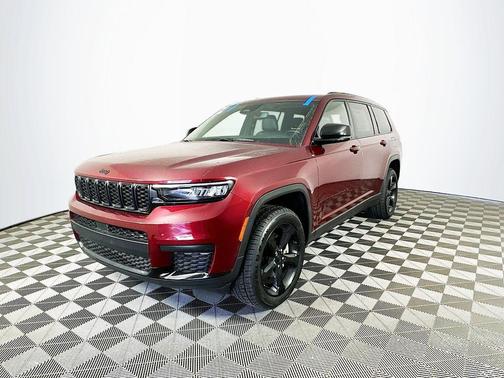 2022 Jeep Grand Cherokee L Laredo
