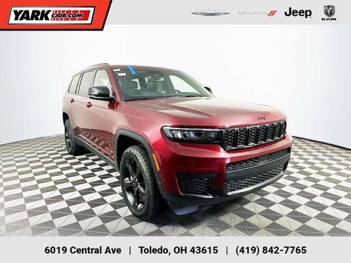 2022 Jeep Grand Cherokee L Laredo