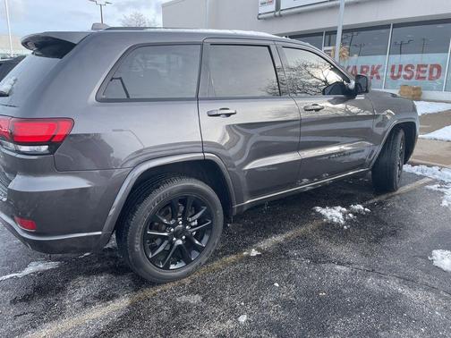 2021 Jeep Grand Cherokee Laredo X