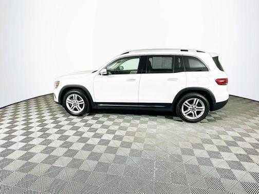 2022 Mercedes-Benz GLB 250 Base 4MATIC