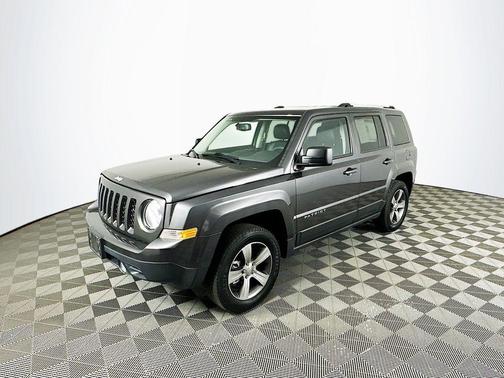 Gray 2016 Jeep Patriot Latitude