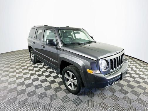 Gray 2016 Jeep Patriot Latitude