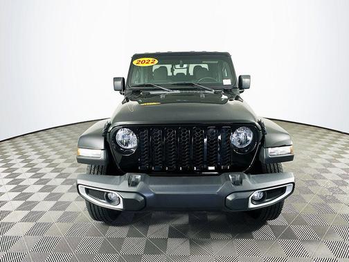 2022 Jeep Gladiator Sport