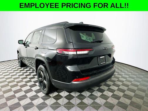 2025 Jeep Grand Cherokee L Laredo