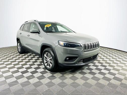 Gray 2021 Jeep Cherokee Latitude Lux