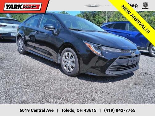 Black 2024 Toyota Corolla LE