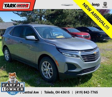 Gray 2024 Chevrolet Equinox LT