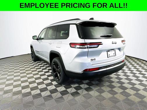 2025 Jeep Grand Cherokee L Laredo