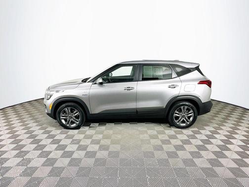 2021 Kia Seltos LX
