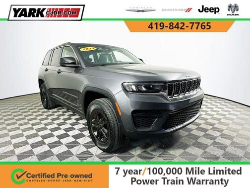 2022 Jeep Grand Cherokee Laredo