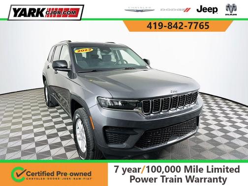 2022 Jeep Grand Cherokee Laredo