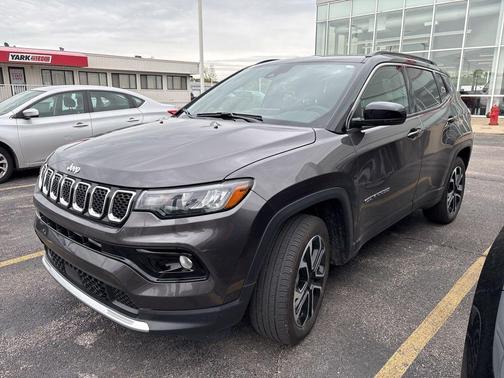 Gray 2023 Jeep Compass Limited