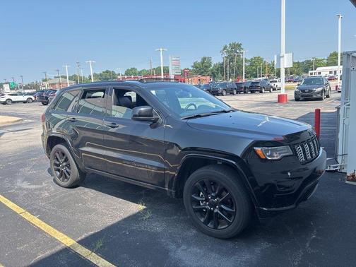 2021 Jeep Grand Cherokee Laredo X