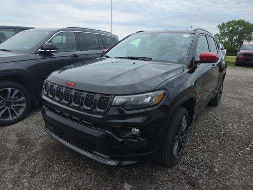 Black 2023 Jeep Compass Limited
