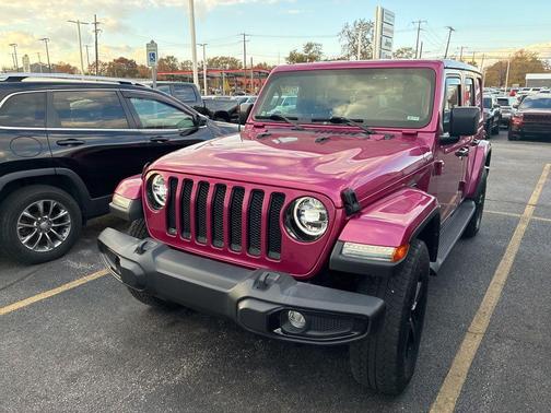 2022 Jeep Wrangler Unlimited Sahara Altitude