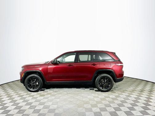 2024 Jeep Grand Cherokee Laredo