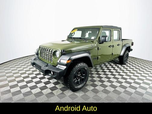 2022 Jeep Gladiator Sport