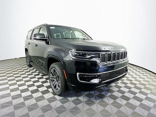 2025 Jeep Wagoneer Base
