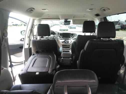 Silver 2024 Chrysler Pacifica Touring-L