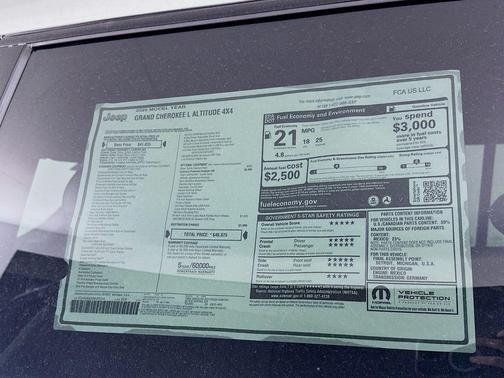 2025 Jeep Grand Cherokee L Laredo