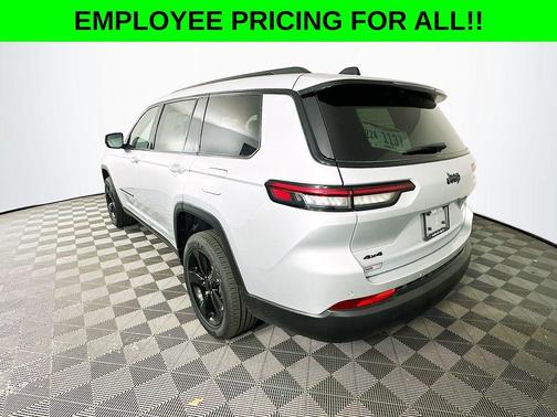 2025 Jeep Grand Cherokee L Laredo