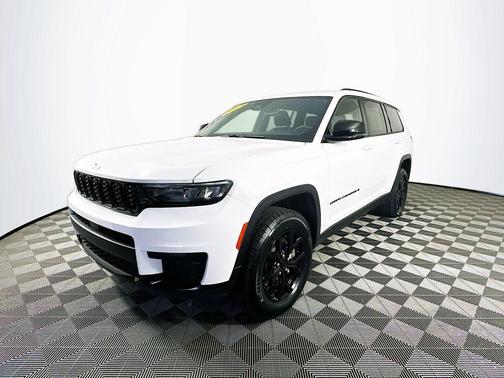 2024 Jeep Grand Cherokee L Laredo