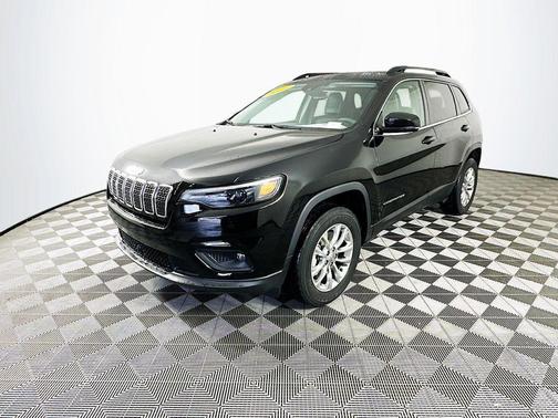 2022 Jeep Cherokee Latitude Lux