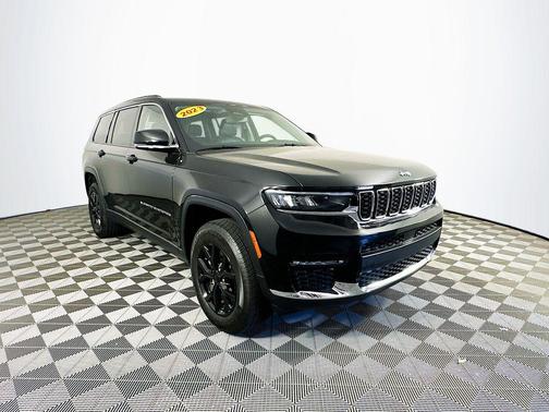 Black 2023 Jeep Grand Cherokee L Limited