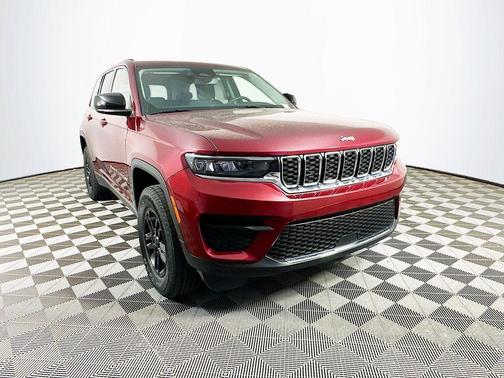 Red 2023 Jeep Grand Cherokee Laredo
