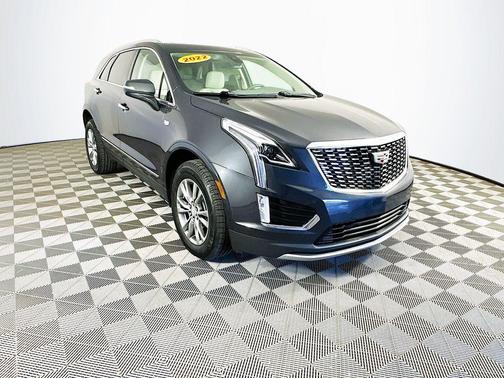Green 2022 Cadillac XT5 Premium Luxury