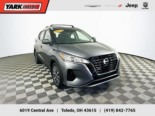 2022 Nissan Kicks SV