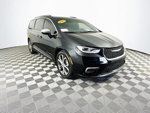 2022 Chrysler Pacifica Pinnacle