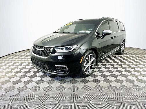 2022 Chrysler Pacifica Pinnacle