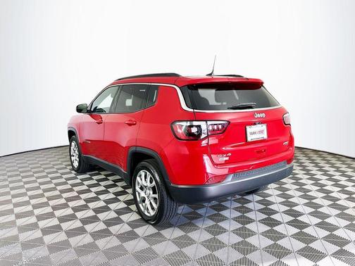 2023 Jeep Compass Latitude Lux