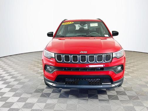2023 Jeep Compass Latitude Lux