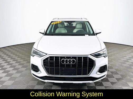 White 2023 Buick Envision Preferred