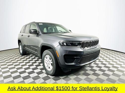 2025 Jeep Grand Cherokee Laredo