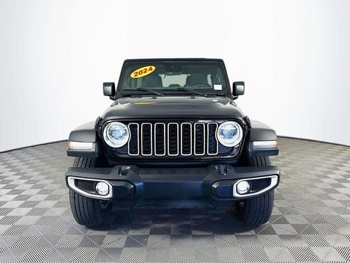 2024 Jeep Wrangler Sahara