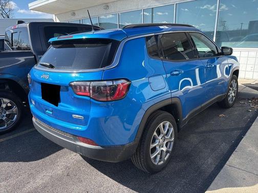 2023 Jeep Compass Latitude Lux