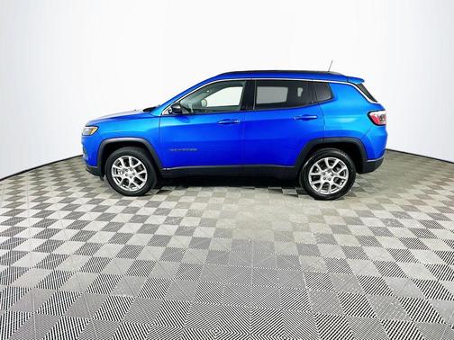 Blue 2023 Jeep Compass Latitude Lux
