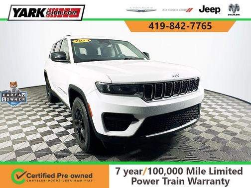 2023 Jeep Grand Cherokee Laredo